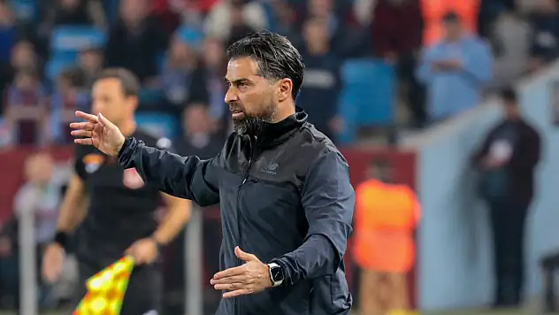 Güler misin ağlar mısın?