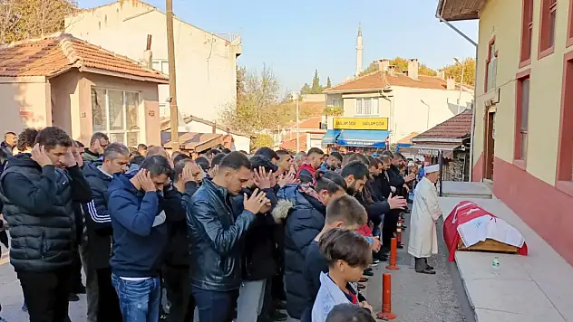 Askere gideceği gün trafik kazasında öldü