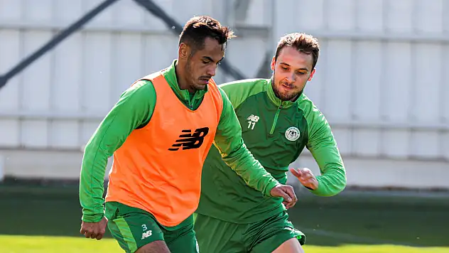 Konyaspor erken gidiyor