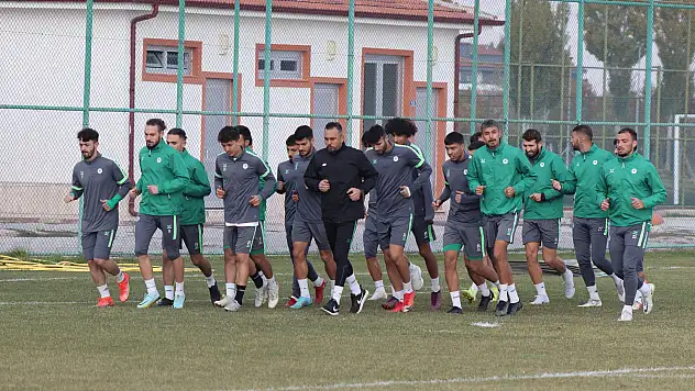 1922 Konyaspor çıkış arıyor!