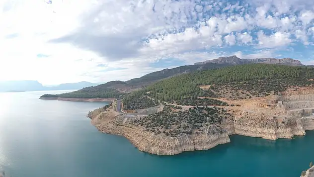 Ermenek'in mavi gerdanı enerjiye enerji katıyor