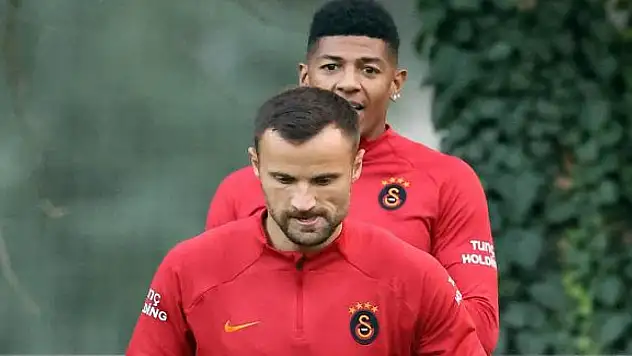 Galatasaray'da ayrılık kapıda