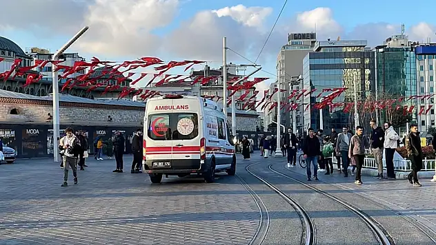 New York Times'tan patlamayla ilgili skandal başlık, Twitter'da büyük tepki topladı