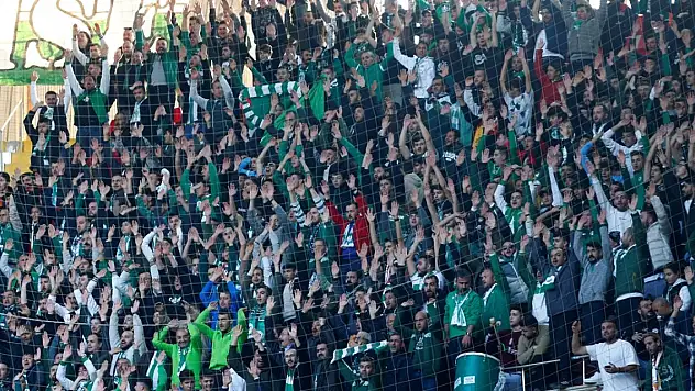 Konyaspor'a taraftarlardan büyük destek