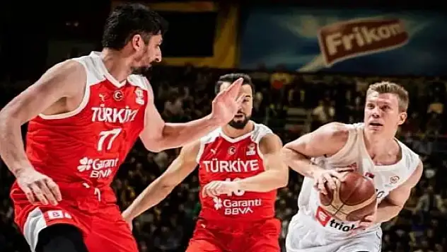 12 Dev Adam son anda kaybetti