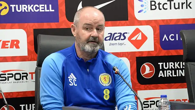 İskoçya Teknik Direktörü Clarke: Türkiye, özellikle deplasmanda oynaması güç bir rakip