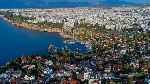 Rus ve Ukraynalılar akın etti, konut satışı iki katına çıktı