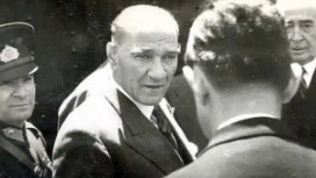 Atatürk arşivinden 'tarihi' kareler