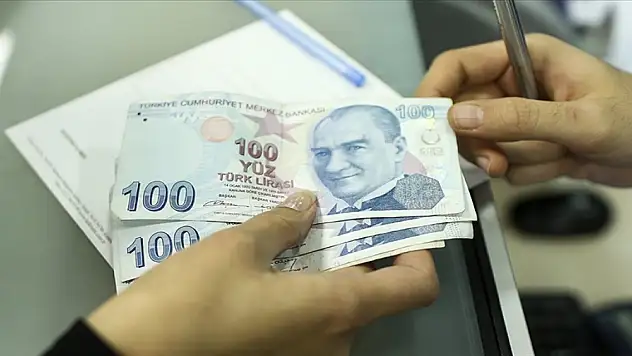 Erdoğan'dan asgari ücretin 9 bin TL olması talebine yanıt