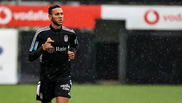 Beşiktaş'ta Josef de Souza kararını değiştirdi