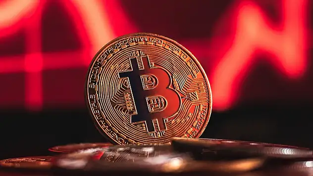 Dünyanın en büyük ikinci kripto borsasının iflas koruması başvurusu deprem etkisi yarattı