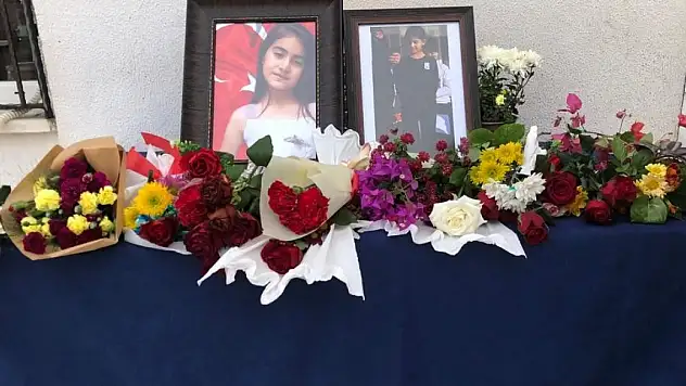 Terör kurbanı Ecrin'in adı okuduğu okula verildi... Mithatpaşa Ecrin Meydan İlkokulu