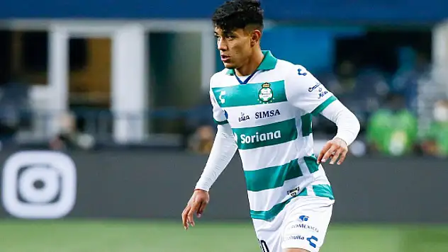 Galatasaray'da sol bek arayışı