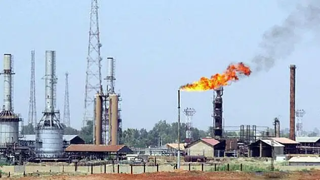 Rus petrolünün Ukrayna üzerinden sevkiyatı kısmen durdu