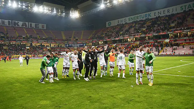Konyaspor'da 9 farklı ülkeden 13 yabancı!