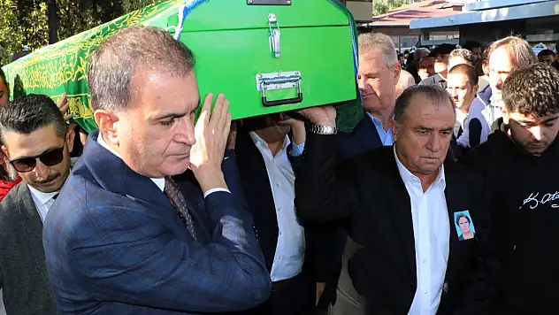 Fatih Terim'in annesi Nuriye Terim, son yolculuğuna uğurlandı