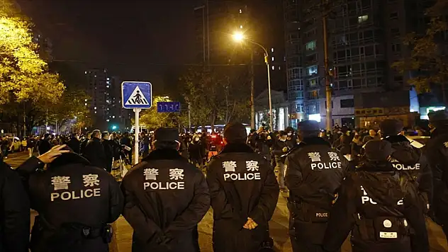 Çin'de Kovid-19 protestoları ülke geneline yayılıyor