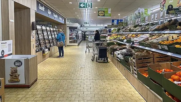 Almanya'da yıllık enflasyon kasımda geriledi