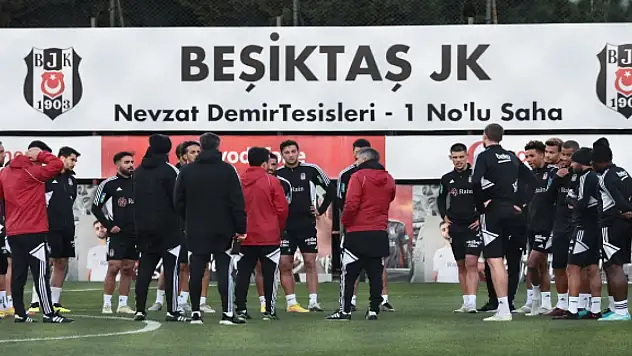 Beşiktaş'ta ayrılık rüzgarları