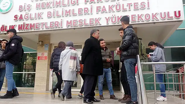 Baba- oğul birlikte yüksek lisans yapıyor