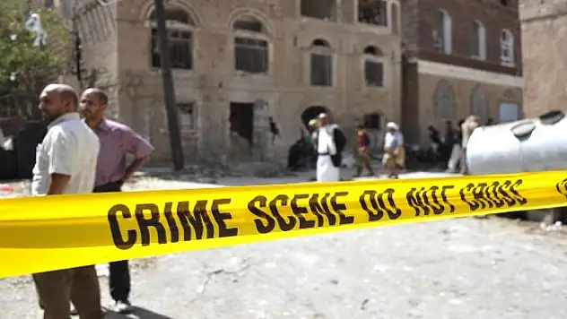 Camiye el bombasıyla saldırı: 5 kişi öldü