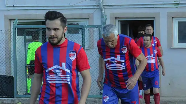 73 yaşında transfer oldu