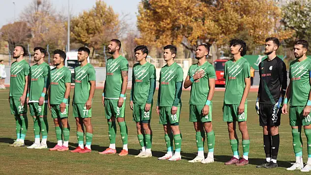 1922 Konyaspor evinde berabere kaldı