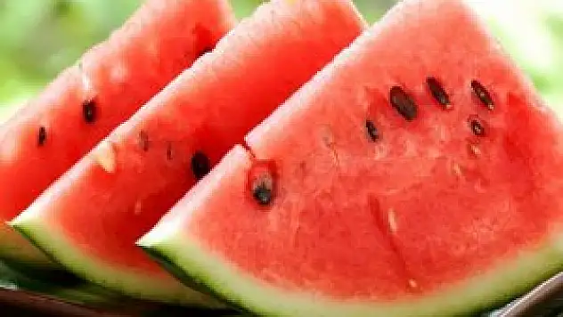 Kilosu 10 kuruşa karpuz