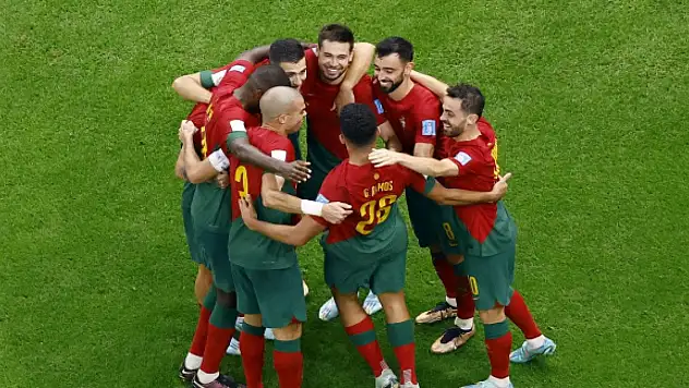 Portekiz 6 gollü şovla turladı