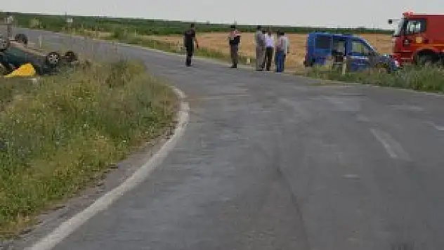 Konya'da otomobil devrildi: 1 ölü, 2 yaralı