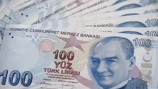 Memur ve memur emeklisi maaşlarına ek gösterge zammı