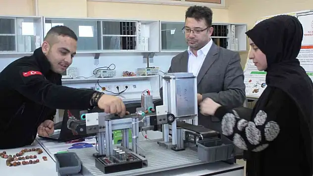 Konya'da üniversite öğrencilerinden süper buluş