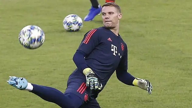 Manuel Neuer sezonu kapattı