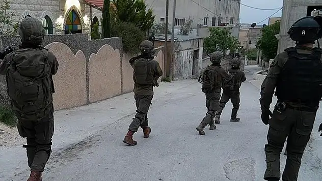 İsrail bu yıl 6 bin 500 Filistinliyi gözaltına aldı