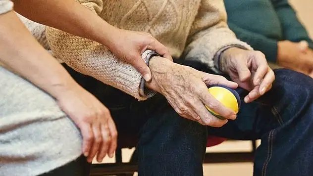 Alzheimer tedavisinin klinik deneyleri başladı