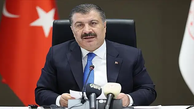 Bakan Koca: Bayramda 19 bin 83 acil sağlık personeli görev başında