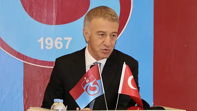 Son Dakika! Trabzonspor Başkanı Ahmet Ağaoğlu istifa etti