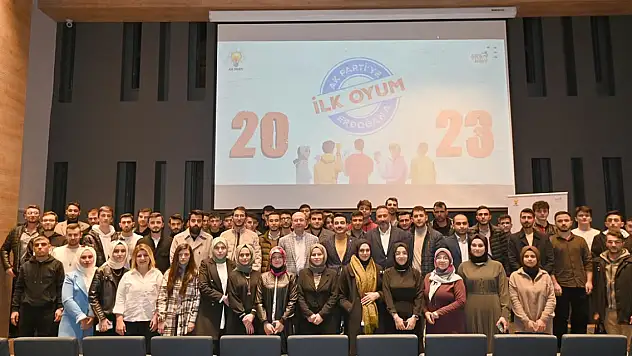 Selçuklu'da 'İlk Oyum Erdoğan'a İlk Oyum AK Parti'ye programı