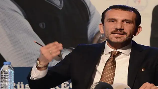 Rüştü Reçber TFF'deki görevinden istifa etti