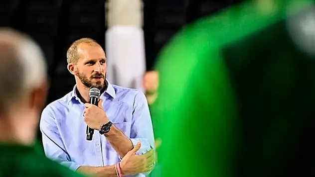 Sinan Güler veda etti