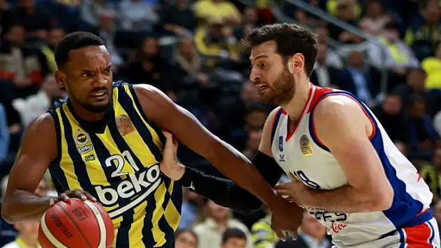 Nefes kesen maçta kazanan Fenerbahçe Beko