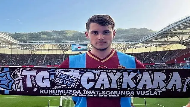 Paris'te öldürülen üniversiteli Akın'ın cenazesi memleketine getiriliyor