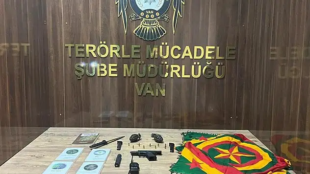 Son Dakika! 5 terörist patlayıcılarla yakalandı
