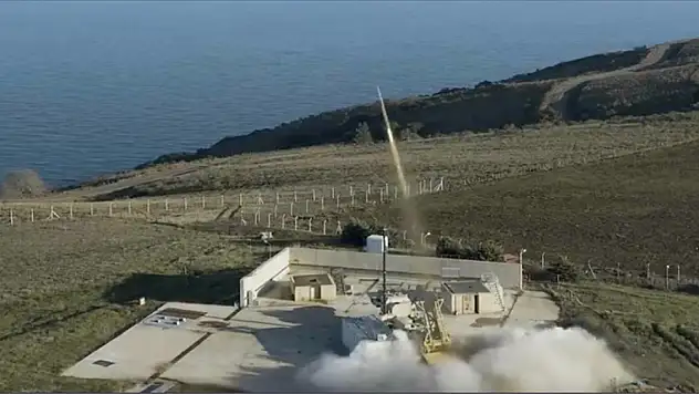 SİPER füzesi 100 kilometre menzili aştı