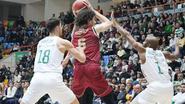 Konyaspor senenin son maçında Galatasaray'ı mağlup etti