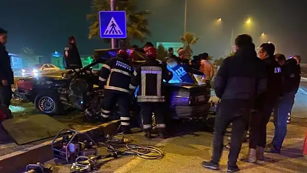 Manisa'daki iki ayrı trafik kazası: 1 ölü, 9 yaralı