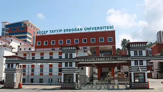 Recep Tayyip Erdoğan Üniversitesi 19 Öğretim Üyesi alacak