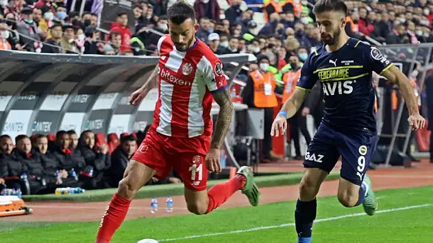 Fenerbahçe, Antalyaspor deplasmanında! Hedef galibiyet