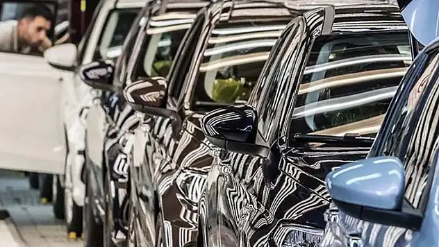 Otomotivde ÖTV indirimi olacak mı? Bakan Nebati açıkladı