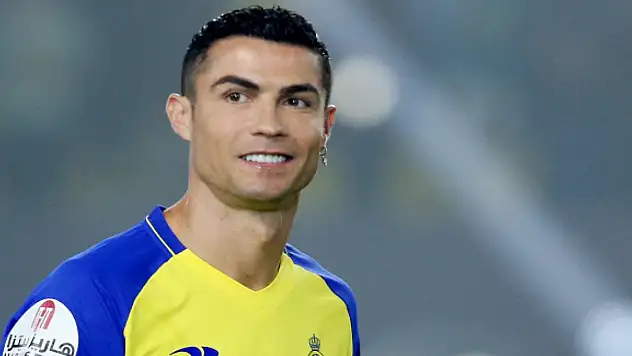 Ronaldo yeni takımıyla maça çıkamıyor, sebebi ise...